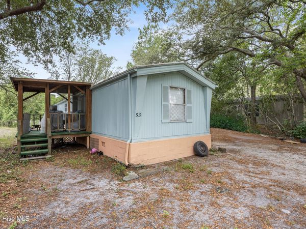 53 Elm Road , Southport, NC 28461