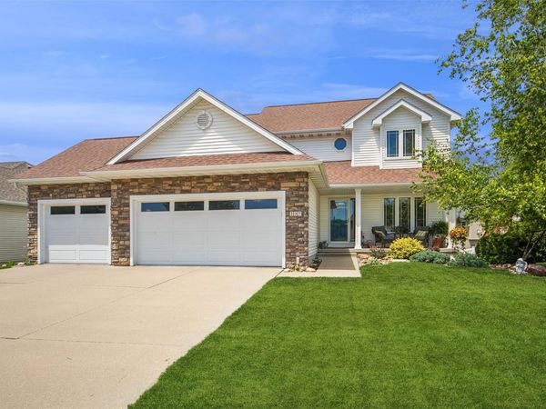237 19th Street SW, Altoona, IA 50009