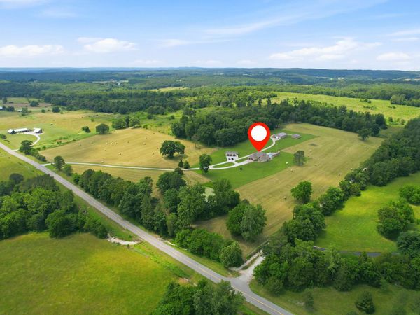 833 State Route Am, Cabool, MO 65689