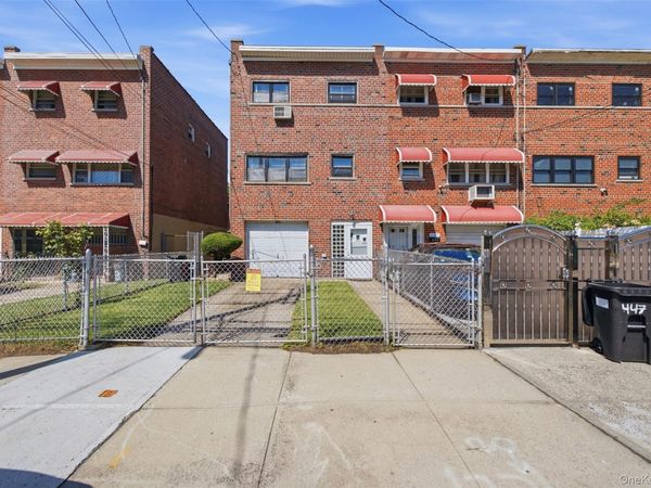 445 Olmstead Avenue , Bronx, NY 10473