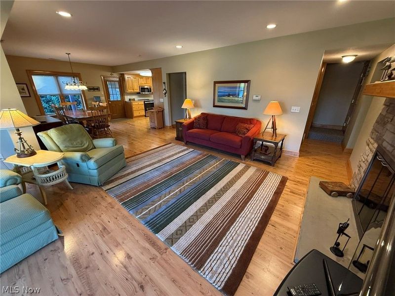 9201 N Shore Drive NE, Mineral City, OH 44656 Photo 5