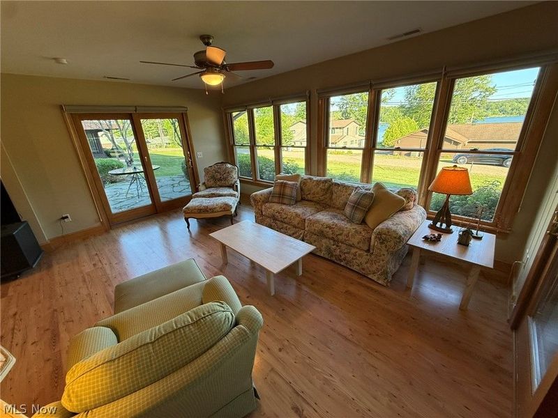 9201 N Shore Drive NE, Mineral City, OH 44656 Photo 8