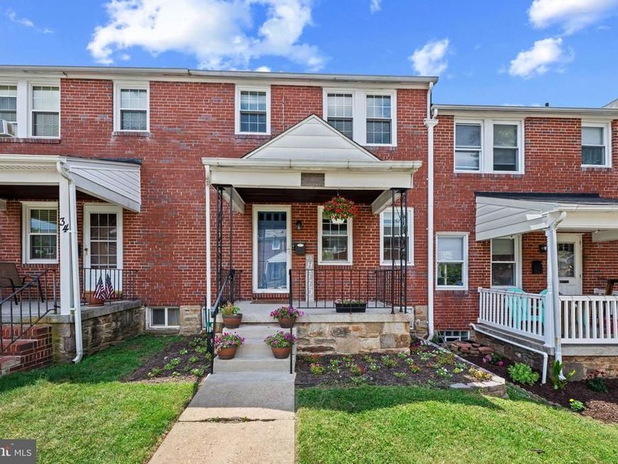 32 Prospect Avenue S, Baltimore, MD 21228 Main Photo