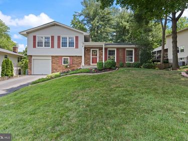 5803 WOOD LAUREL COURT, BURKE, VA 22015