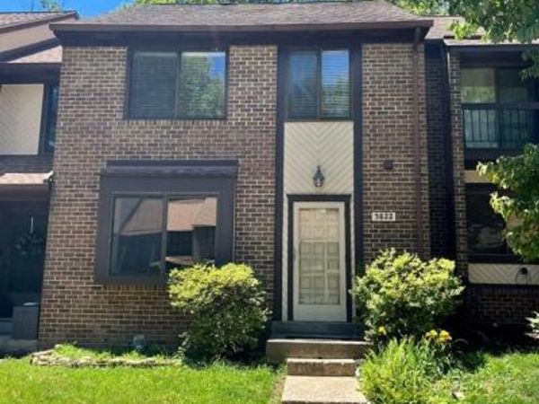5822 JACKSONS OAK COURT , BURKE, VA 22015