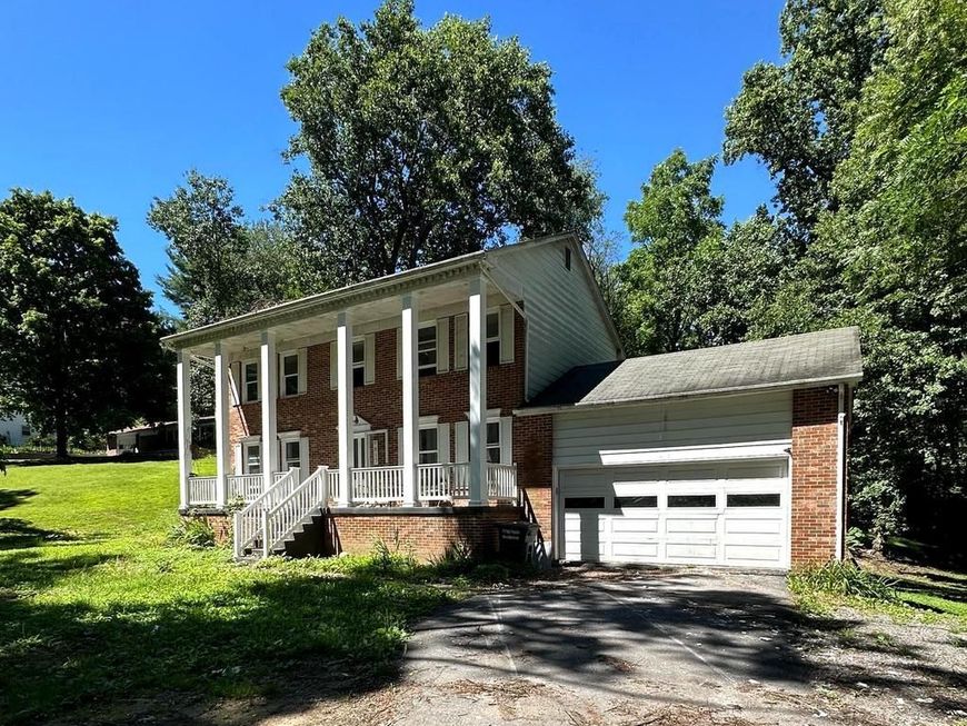9817 Moyer Road , Damascus, MD 20872 Main Photo