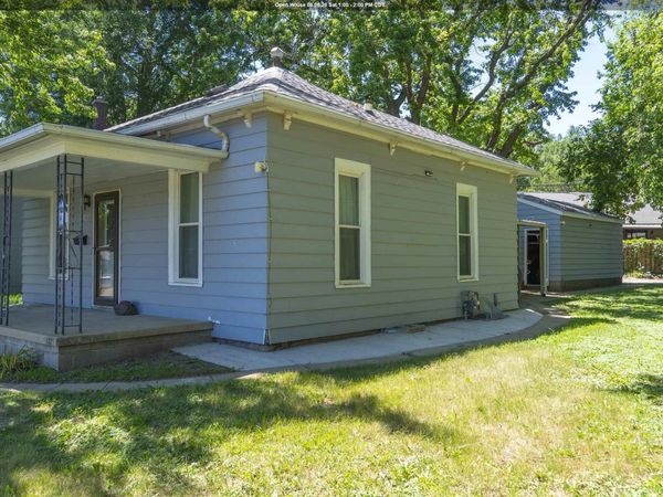 1933 SHERMAN AVE, Sioux City, IA 51106