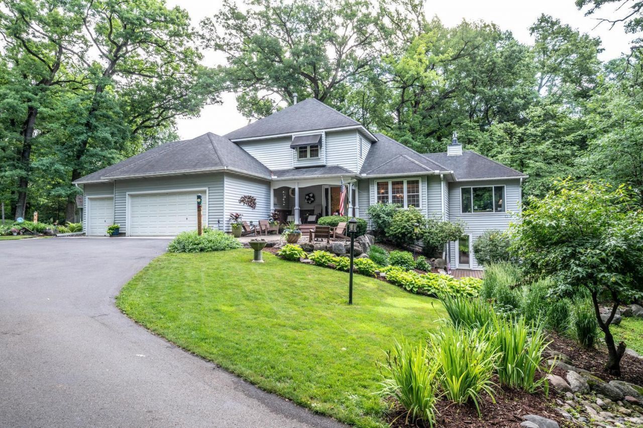 26999 Galaxie Avenue, Farmington, MN 55024