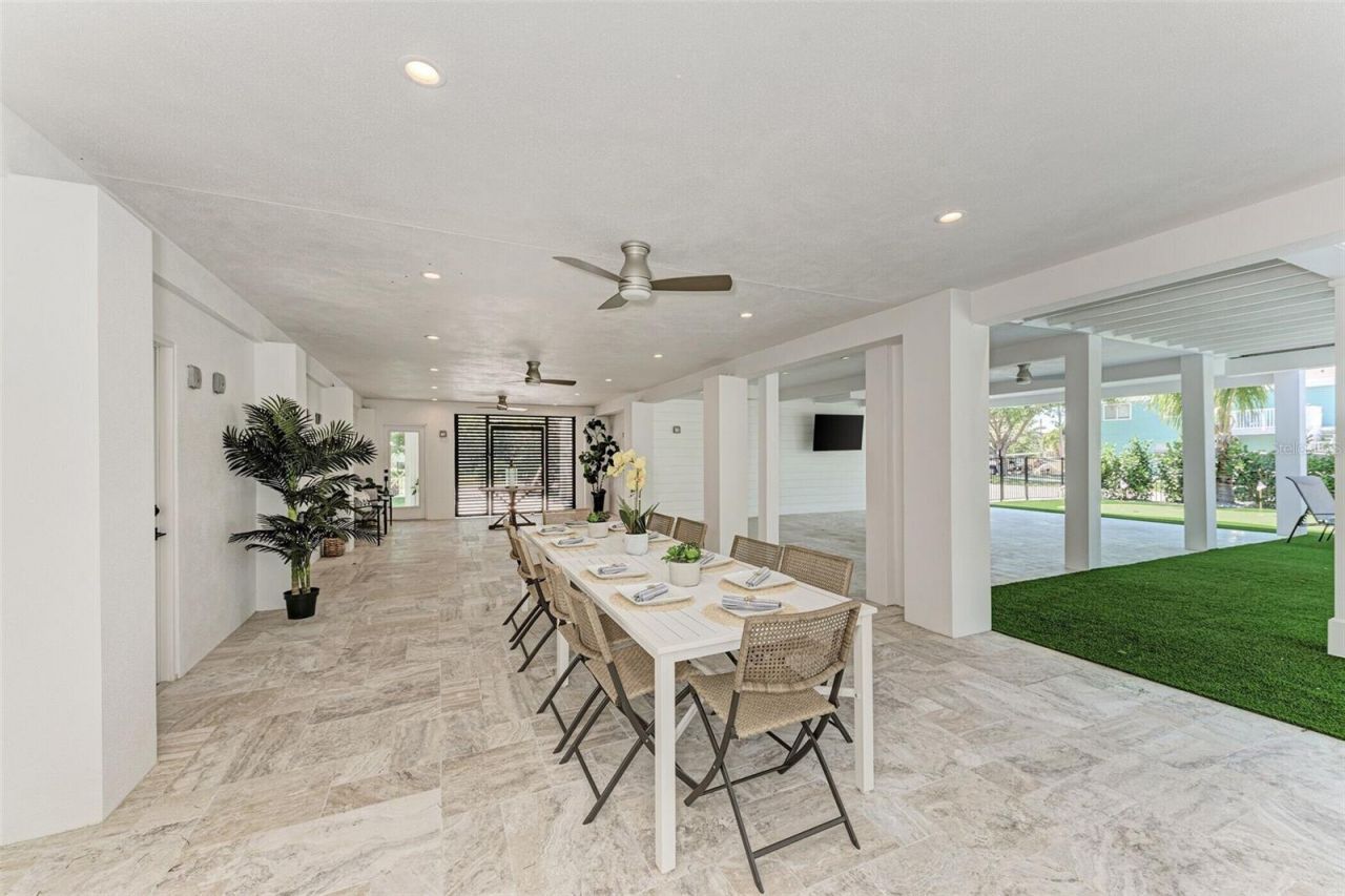 256 Gladiolus Street, Anna Maria, FL 34216 Photo