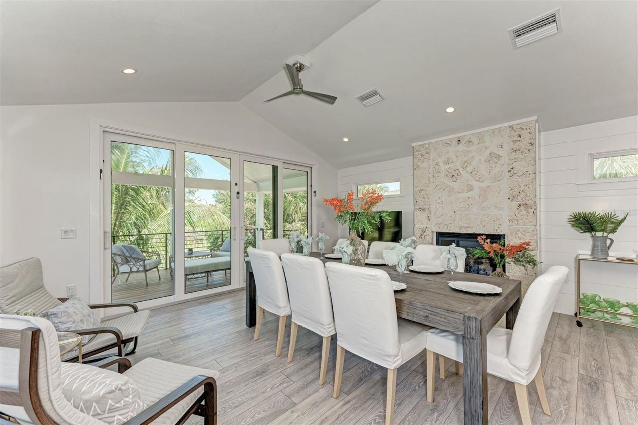 256 Gladiolus Street, Anna Maria, FL 34216 Photo