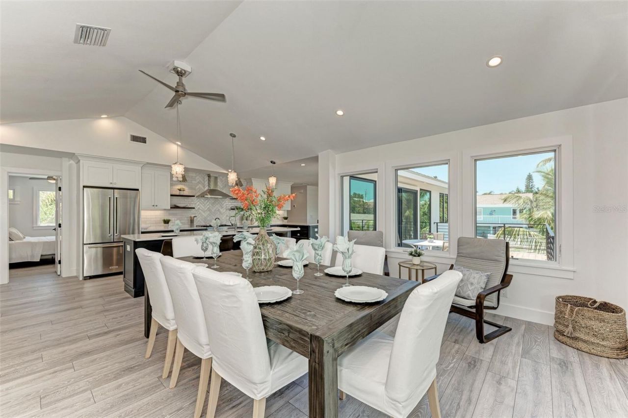 256 Gladiolus Street, Anna Maria, FL 34216 Photo