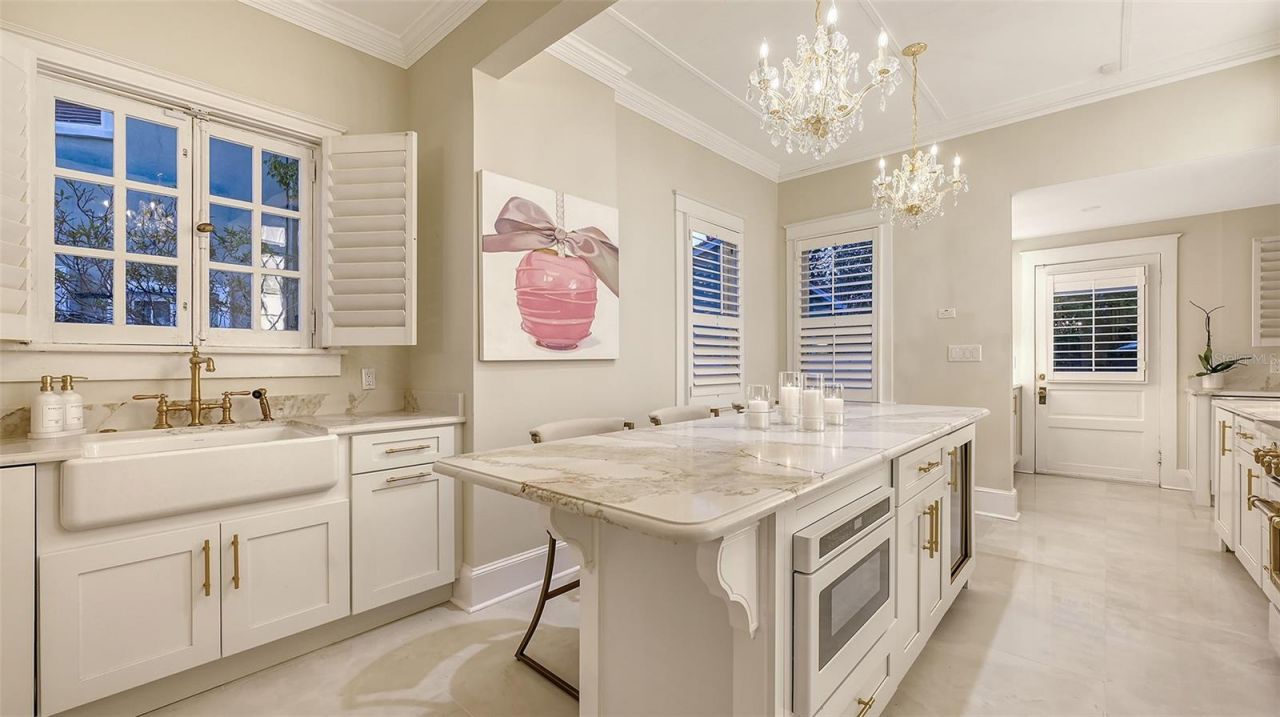 7715 Westmoreland Drive, Sarasota, FL 34243 Photo