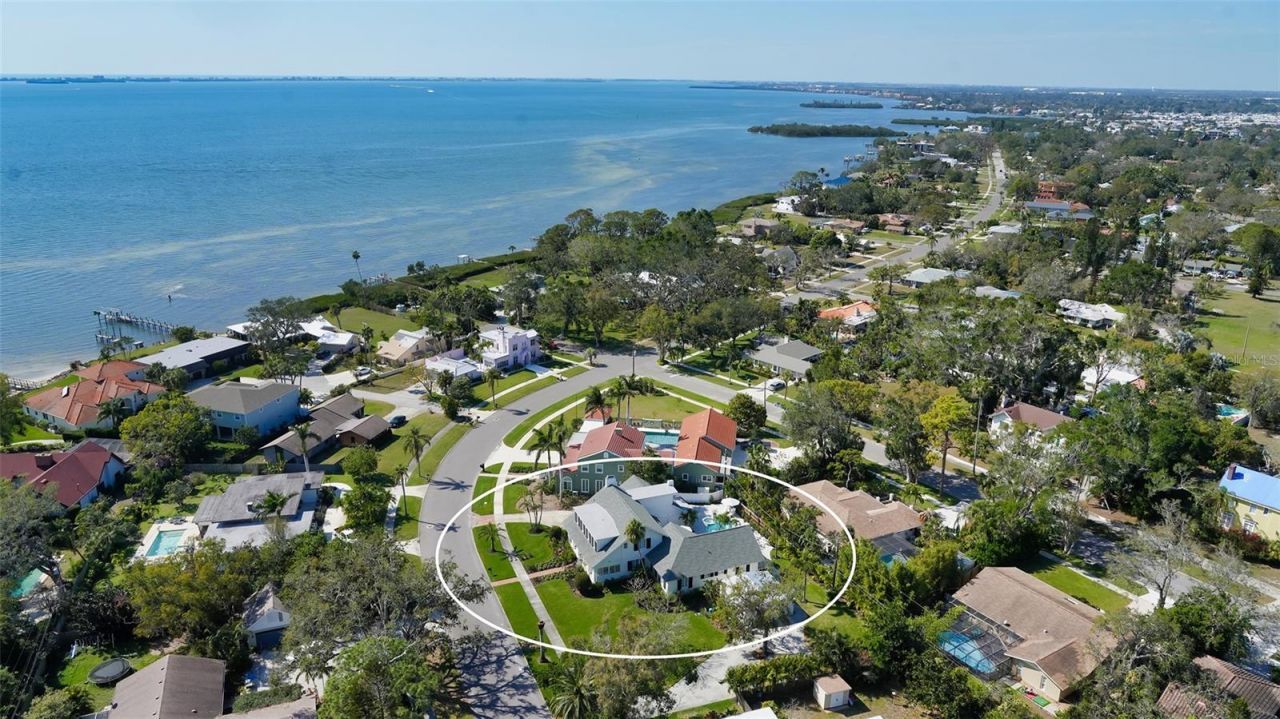 7715 Westmoreland Drive, Sarasota, FL 34243 Photo