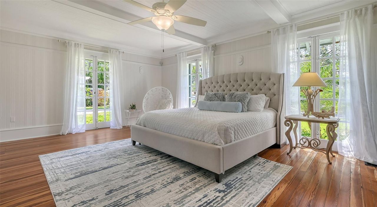 7715 Westmoreland Drive, Sarasota, FL 34243 Photo