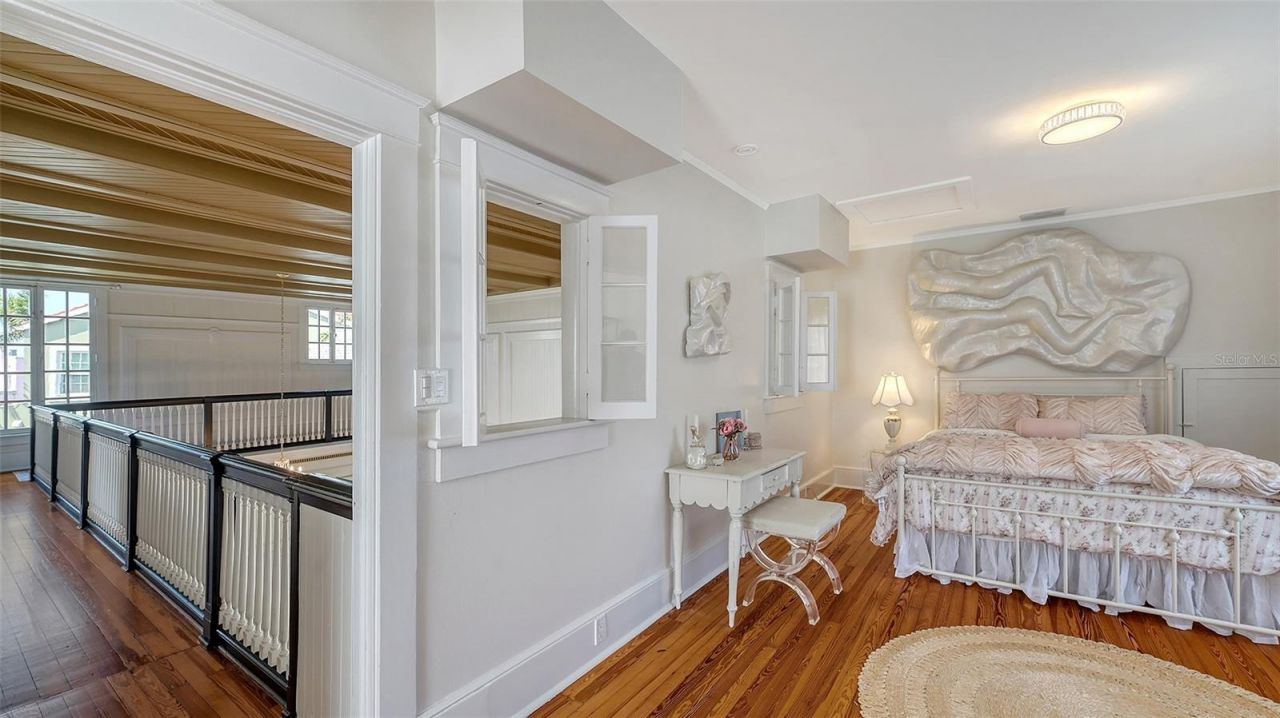 7715 Westmoreland Drive, Sarasota, FL 34243 Photo