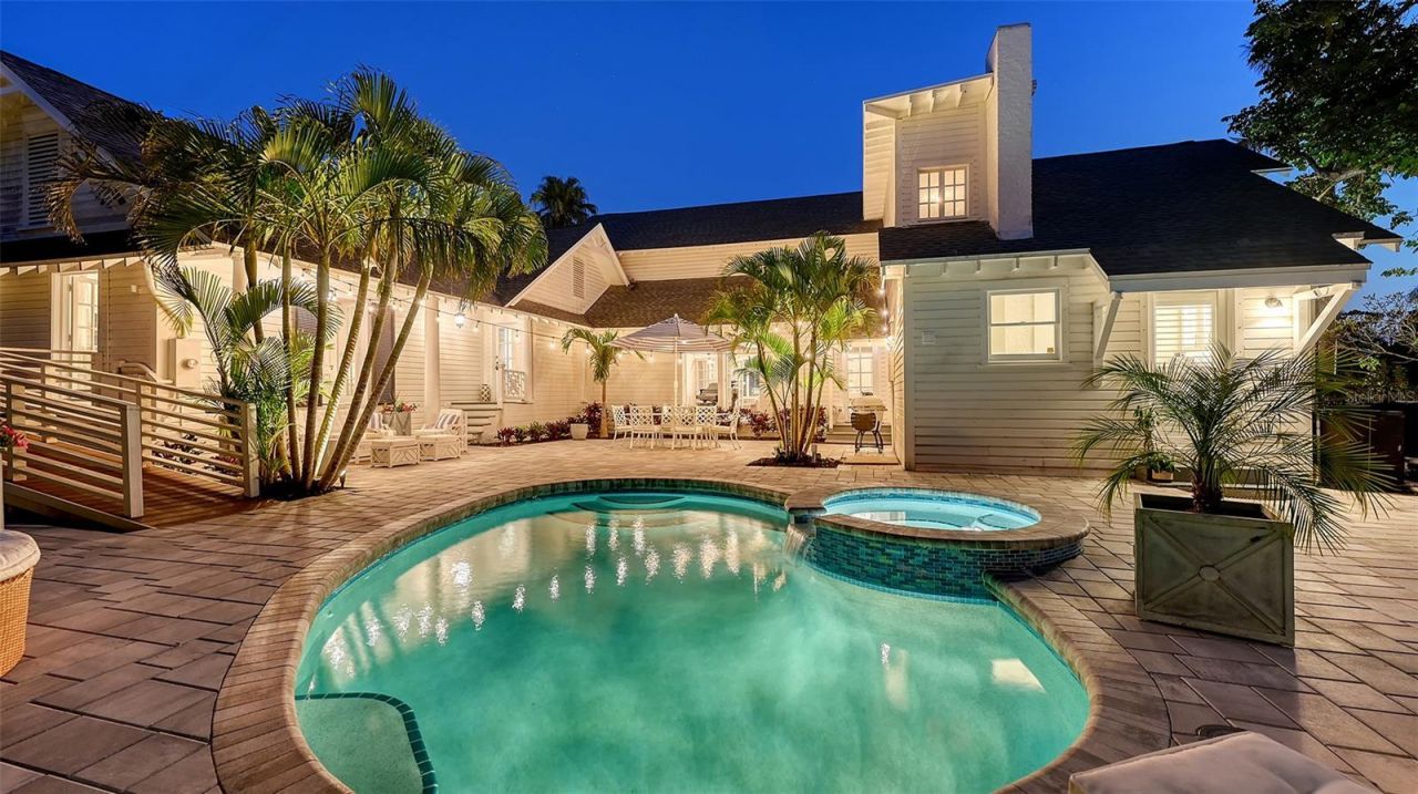 7715 Westmoreland Drive, Sarasota, FL 34243 Photo