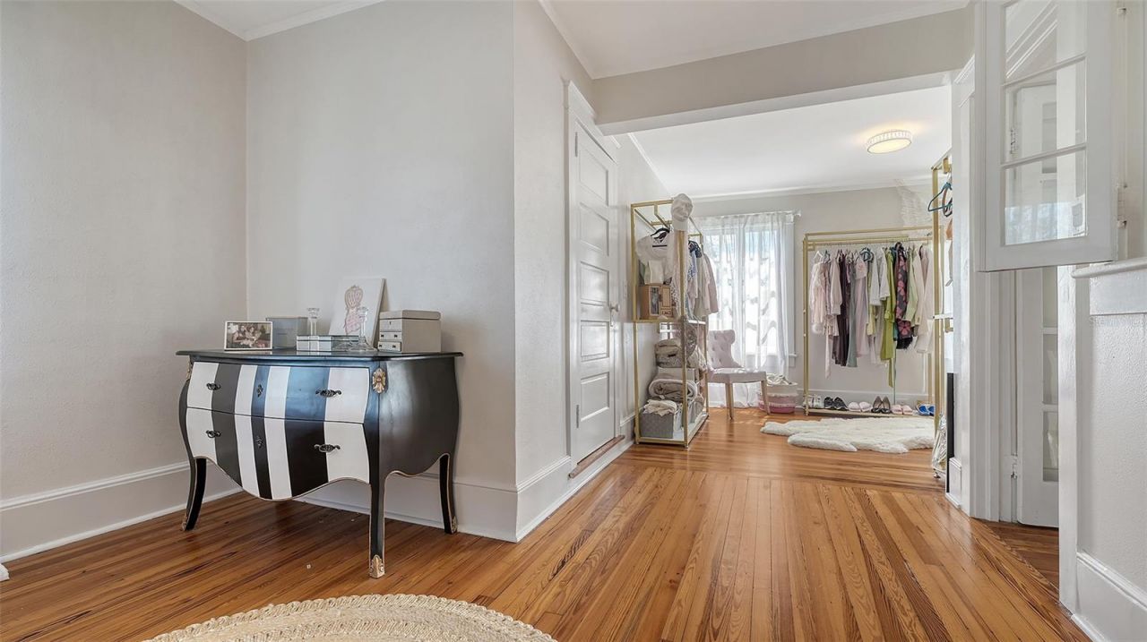 7715 Westmoreland Drive, Sarasota, FL 34243 Photo