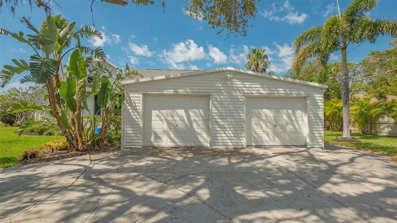 7715 Westmoreland Drive, Sarasota, FL 34243 Photo