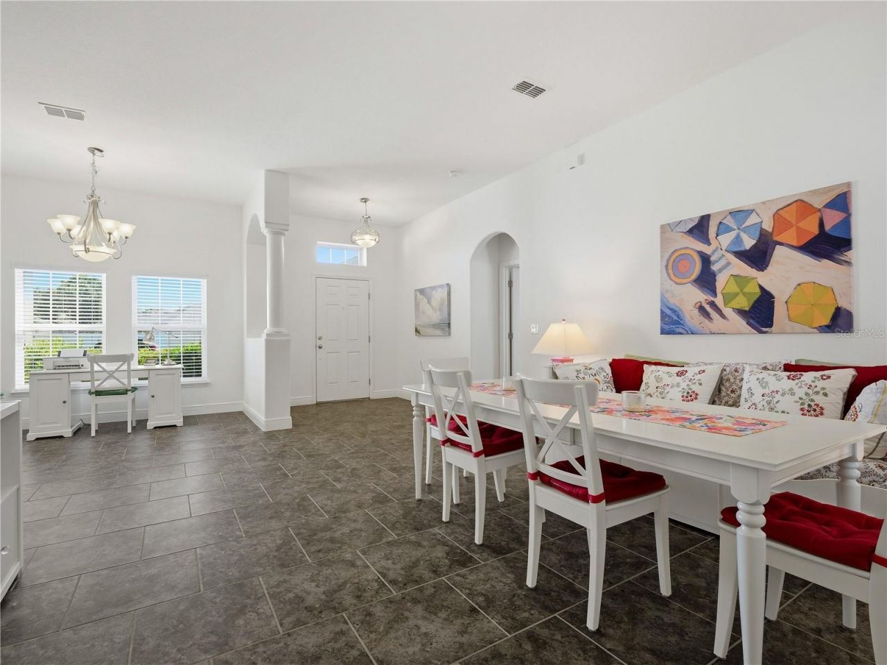 695 Grape Ivy Lane, New Smyrna Beach, FL 32168 Photo