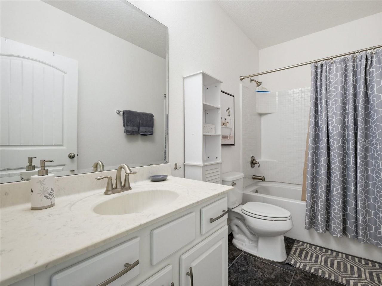 695 Grape Ivy Lane, New Smyrna Beach, FL 32168 Photo