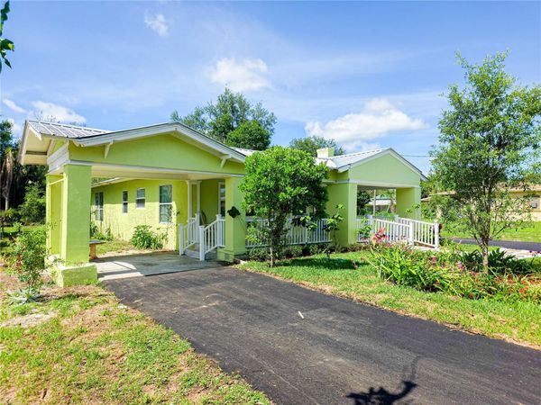 17 WILKES STREET , AVON PARK, FL 33825