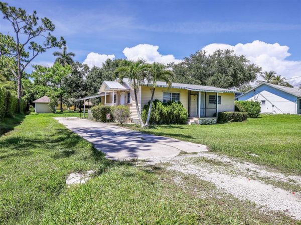 5211 MAPLE LANE , NAPLES, FL 34113