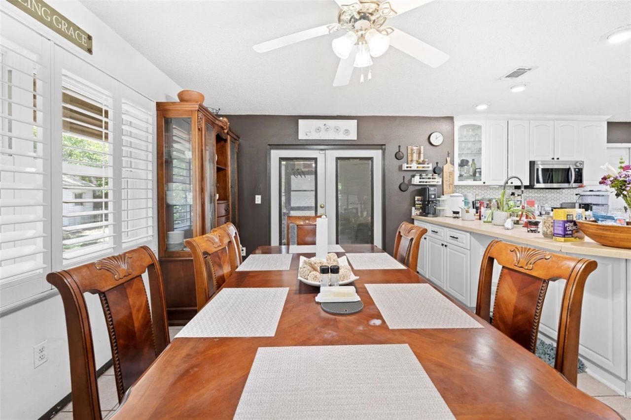 7458 Gates Circle, Spring Hill, FL 34606 Photo