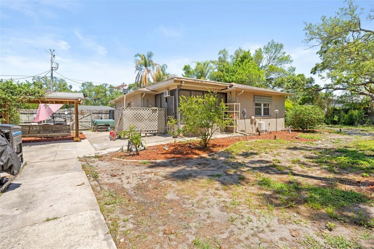 7458 Gates Circle, Spring Hill, FL 34606 Photo