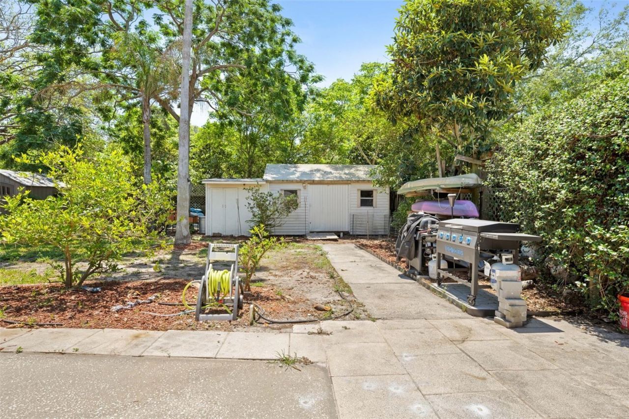 7458 Gates Circle, Spring Hill, FL 34606 Photo