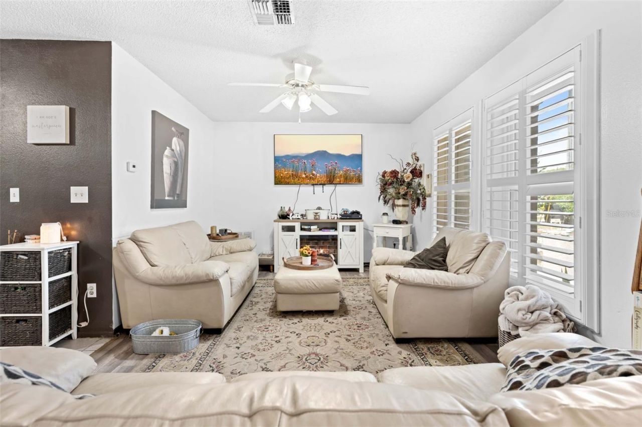 7458 Gates Circle, Spring Hill, FL 34606 Photo
