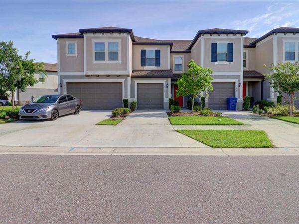31632 BLUE PASSING LOOP , WESLEY CHAPEL, FL 33545