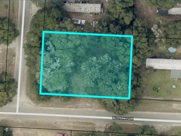 6425 BUTTERNUT DRIVE , MILTON, FL 32583