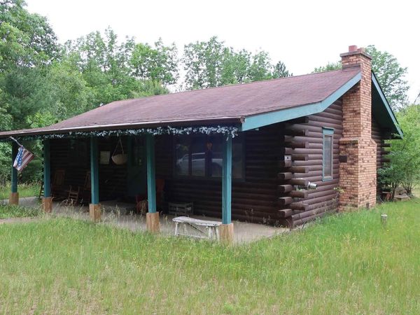 N7255 24TH LANE, Waupaca, WI 54981