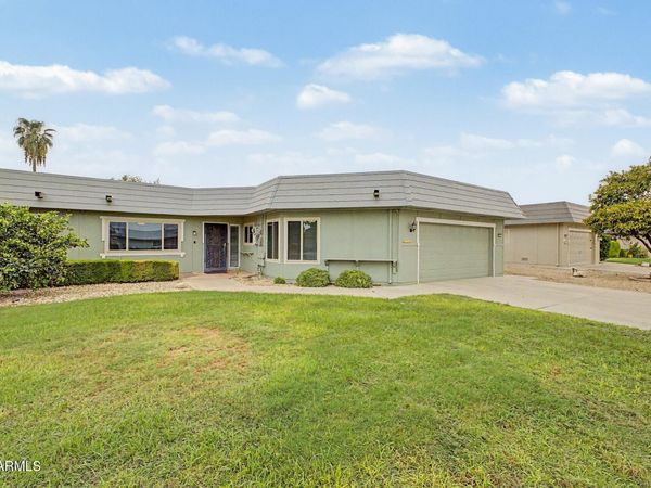 10419 W CAMPANA Drive, Sun City, AZ 85351