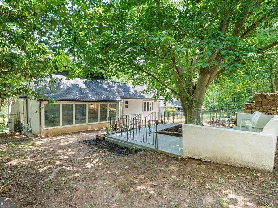 Property Image 44