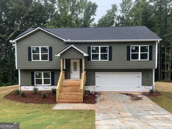 284 Stonington Drive, Mount Airy, GA 30563