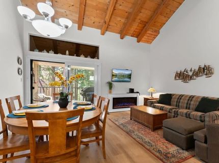 5101 North Lake Boulevard, Carnelian Bay, CA 96140 Photo