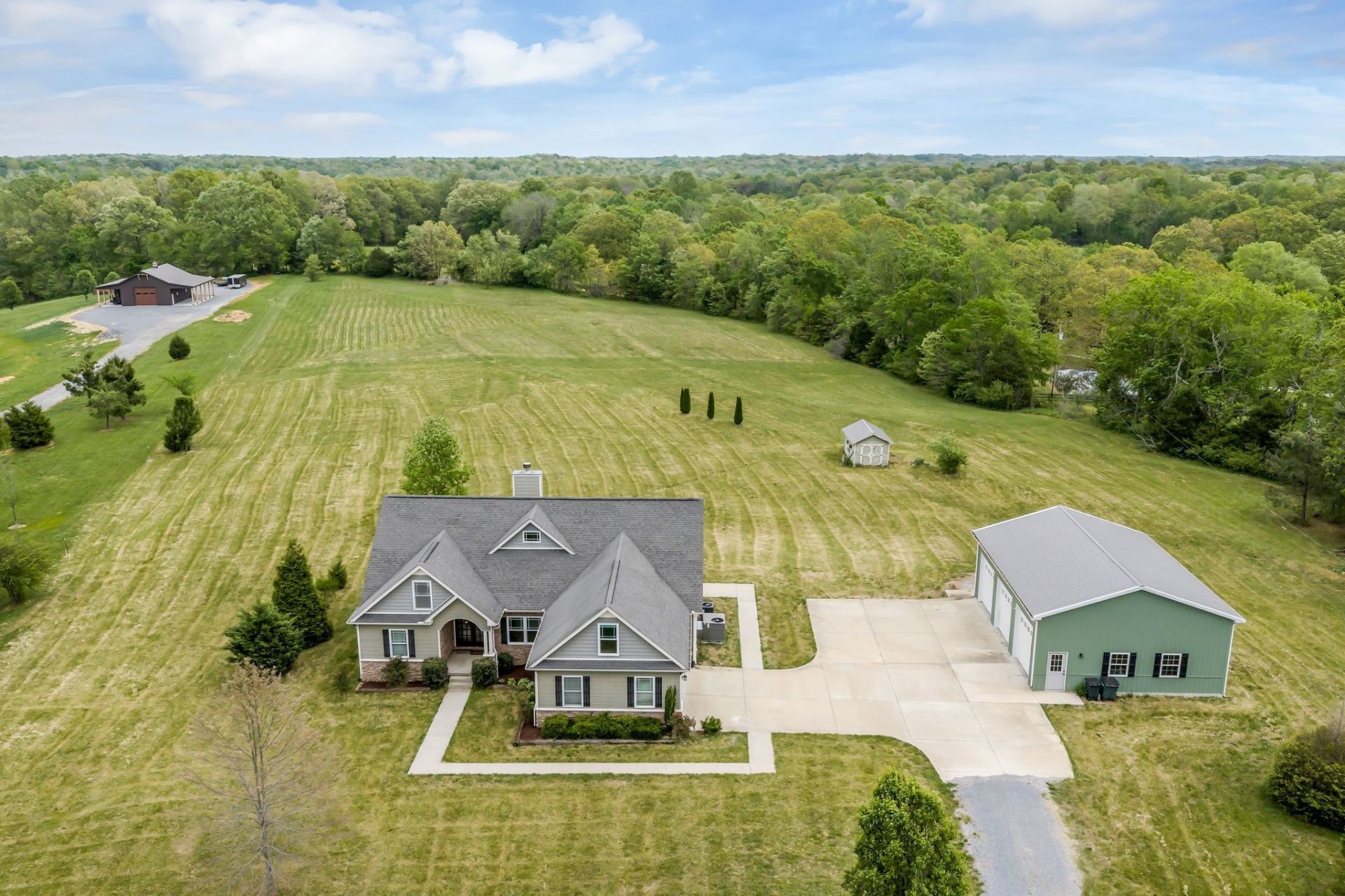 2661 Spencer Mill Rd, Bon Aqua, TN 37025 Main Photo