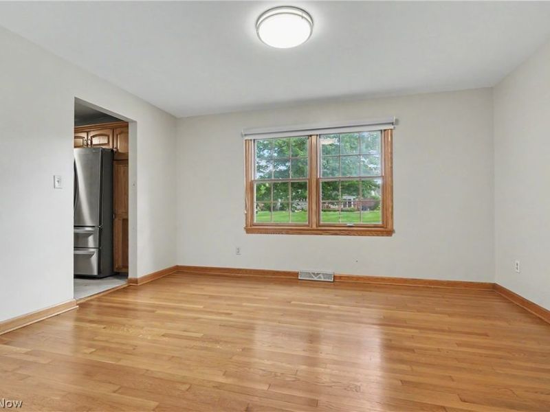 1372 Doncaster Drive, Youngstown, OH 44511 Photo 23