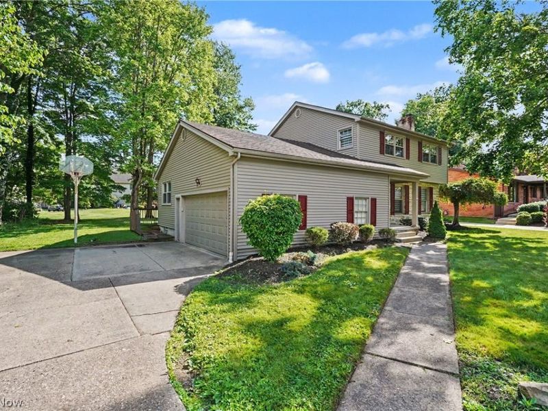 1372 Doncaster Drive, Youngstown, OH 44511 Photo 40