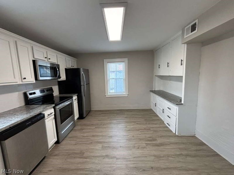 4200 Whitman Avenue , Unit UP, Cleveland, OH 44113 Photo 6