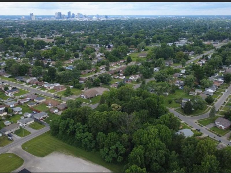 1910 Fairwood Avenue , Columbus, OH 43207 Photo 13