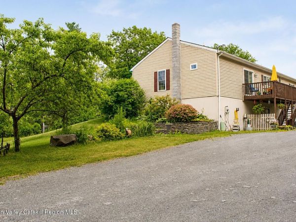 199 Echo Hill Road, Saugerties, NY 12477