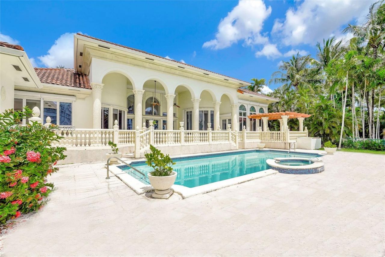 166 Bal Bay Dr, Bal Harbour, FL 33154 Photo