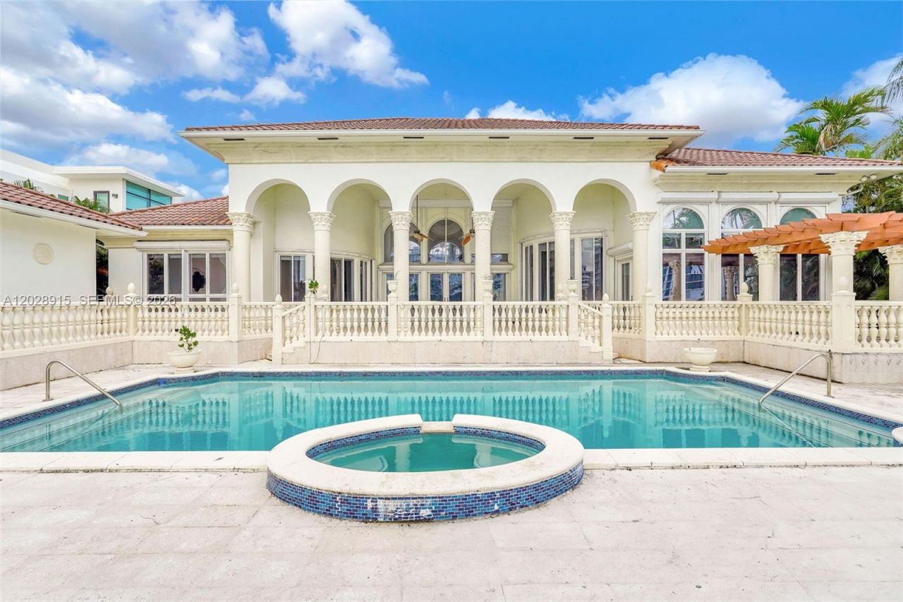 166 Bal Bay Dr, Bal Harbour, FL 33154 Photo