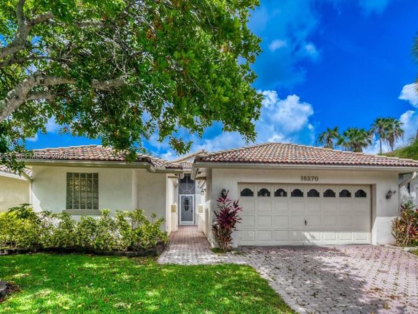 16270 La Costa Dr, Weston, FL 33326
