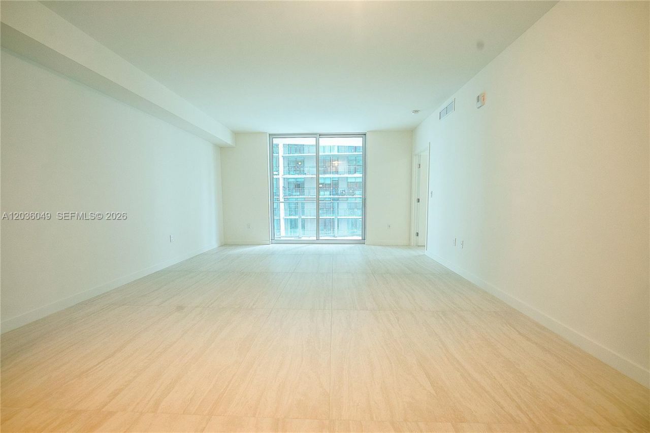 77 SE 5th St, Unit 1607, Miami, FL 33131 Photo