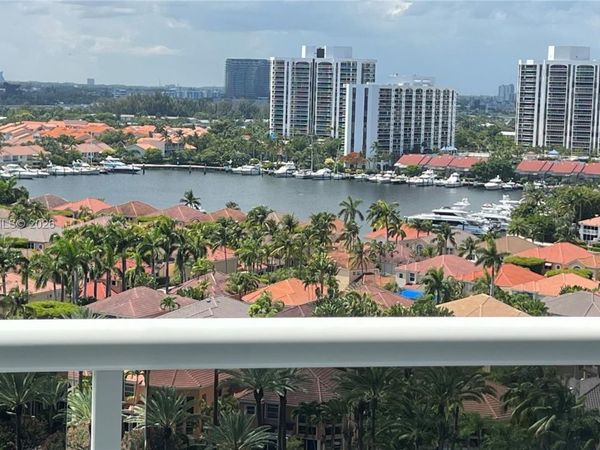 20505 E Country Club Dr , Unit 1639, Aventura, FL 33180
