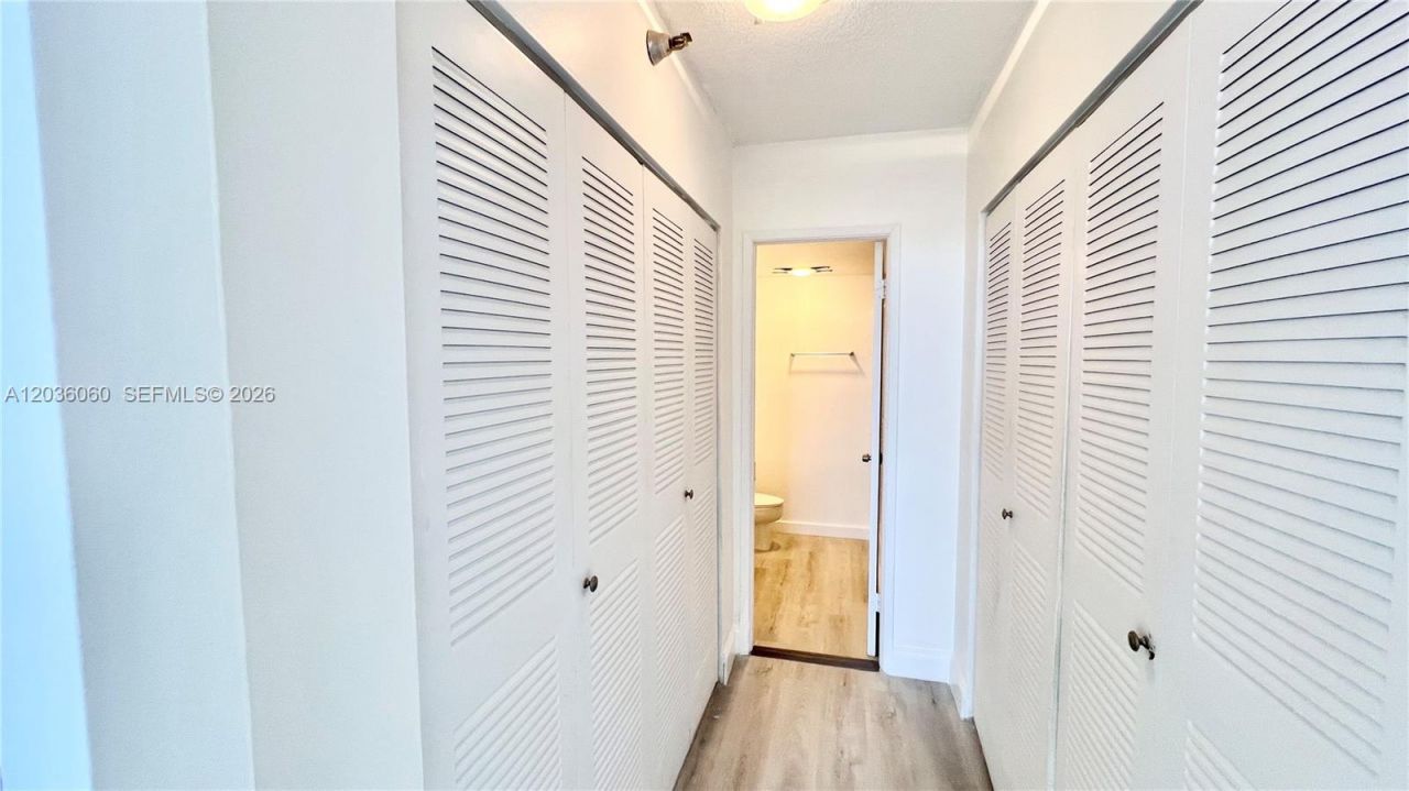 20505 E Country Club Dr, Unit 1639, Aventura, FL 33180 Photo