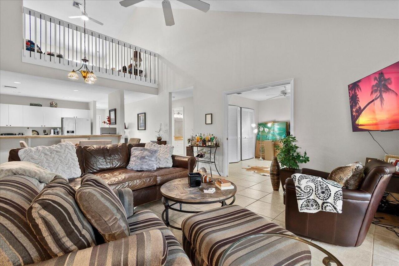 6111 SE Georgetown Place, Hobe Sound, FL 33455 Photo